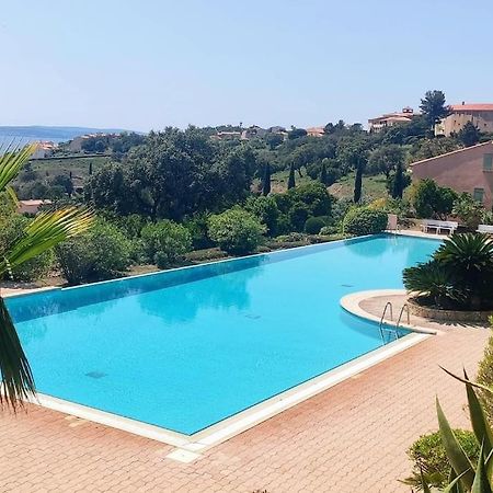 Aphrodite By Kleidos - Tres Belle Maison 6 P Climatisee Golfe Sainte Maxime ロクブリューヌ・シュル・アルジャン エクステリア 写真